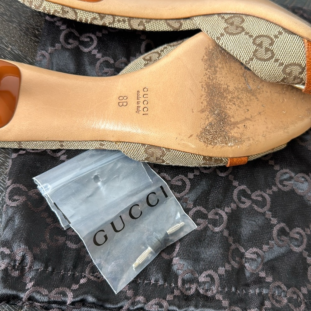 GUCCI TAN HORSEBIT LOGO HEELS sz 8 - Picture 4 of 7